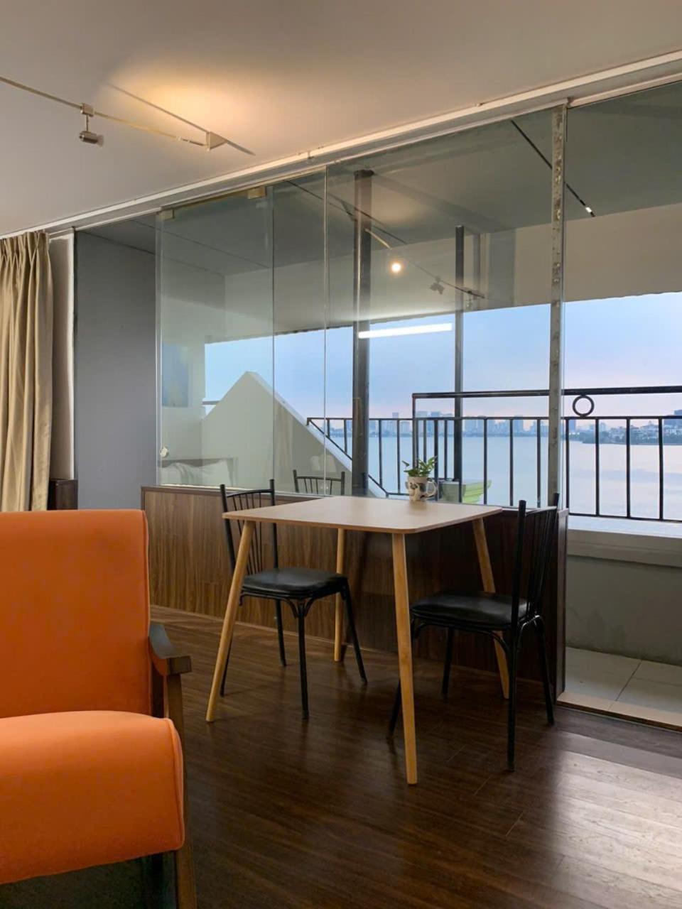 Mhouse Lakeview 5